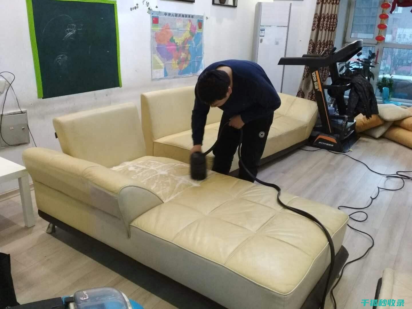 布艺沙发清洗时如何避免静电产生